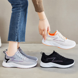 Chaussures de sport décontractées pour femmes, tendance, respirantes, à semelle souple, en maille, pour la marche, la course et les loisirs, vente en gros à <span class=keywords><strong>prix</strong></span> abordable - Product Image 2