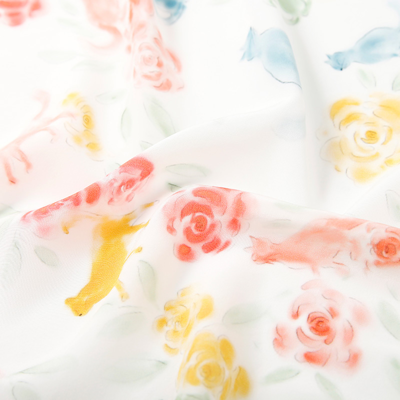 Factory professional printed beige polyester chiffon fabric polyester textile fabric