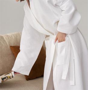 Nuevo Bata de Baño Tipo Waffle para Primavera y Otoño - Bata Holgada Unisex para Hotel, Spa y Salón de Belleza - Product Image 2