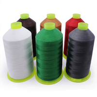 Fil à coudre pour matelassage et broderie 150D/3 100% polyester haute ténacité 19000m pour matelas, literie, canapé, matelassage