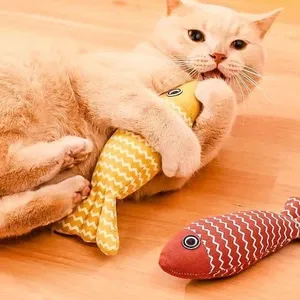 제조업체 공급 업체 중국 저렴한 개박하 장난감 고양이 물고기 장난감 고양이 대화 형 장난감