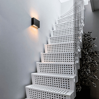 Rampe en acier perforé, marches d'escalier en métal perforé