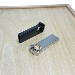 <span class=keywords><strong>Chiavetta</strong></span> <span class=keywords><strong>USB</strong></span> 2.0/3.0 in Metallo a Forma di Zampa di Gatto, 32GB-128GB, Nuovo Logo Personalizzato, Garanzia di 3 Anni, Chip Flash di Classe A - Product Image 5