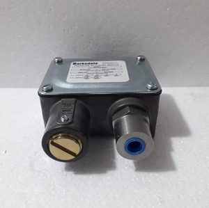 Interruptor de Pistón Original Serie Barksdale 9048, Modelo 9048-1, Interruptor Accionado con Stock - Product Image 5
