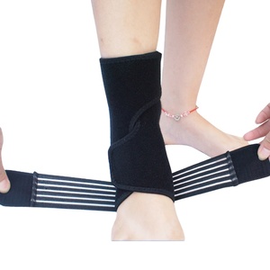 पुरुषों और महिलाओं के लिए समायोज्य संपीड़न टखने का समर्थन लपेटें - Product Image 1