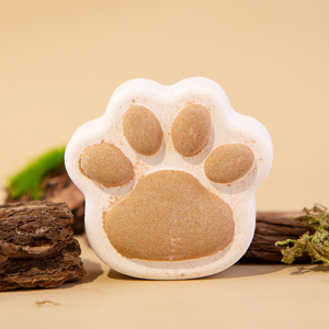 Encontrar Icono Similar: Venta al por mayor de bombas de sal de baño exfoliantes para SPA con forma de pata de gato, limpiador de piel y control de grasa - Product Image 6