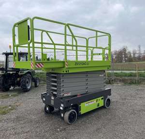 ZS1212HA 12M Makaslı Platform Yeni Elektrikli Lityum Pil <span class=keywords><strong>3</strong></span> Kişilik Kapasite 1850mm Aks Mesafesi HSS 62s/42s Kaldırma/İndirme - Product Image 1