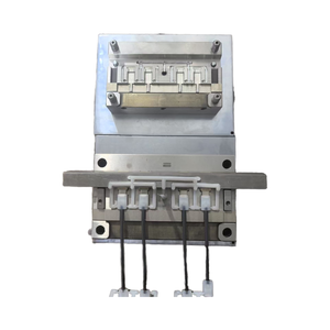 Độ chính xác cao khuôn ép nhựa nhà sản xuất 4 sâu răng loại C USB Cáp dữ liệu bên trong khuôn sạc cáp khuôn mẫu - Product Image 2