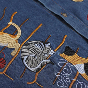 <span class=keywords><strong>Camicia</strong></span> Estiva Casual da Uomo a Maniche Corte con Ricamo Personalizzato, Motivo Geometrico a Righe - Product Image 3