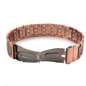 Pulsera Cruzada Geométrica de Tres Hileras con <span class=keywords><strong>Terapia</strong></span> Magnética Bioenergética para Hombre, Chapada en Oro, para el Alivio del Dolor de Artritis - Product Image 5