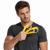 Roestvrijstalen bananen snijder, handmatig keukengereedschap, multifunctioneel voor bananen, aardbeien, druiven en meer. Gemaakt in China.