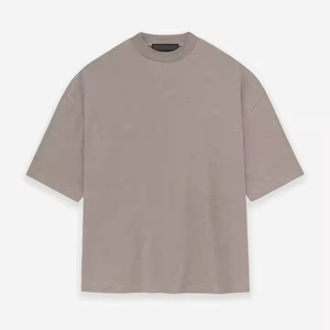 Camiseta de algodón negra holgada con bloques de color, bordado y corte extragrande, personalizada de fábrica, de manga corta y estilo cropped. - Product Image 1