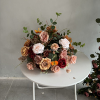 Boules de fleurs artificielles les plus populaires, roses rouges et blanches réalistes, centres de table de mariage et décoration de fond