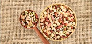 โรงงานผลิตอาหารสัตว์จากถั่วผสมอบแห้งขายดีที่สุด สำหรับใช้ในภาคเกษตรกรรม อุตสาหกรรมโภชนาการสัตว์ที่ยั่งยืน ผู้จัดจำหน่ายสินค้าจำนวนมาก 12/24 - Product Image 4