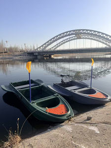 قارب صيد بلاستيكي قابل للطي وموفر للمساحة يُثبت على السيارة - Product Image 3