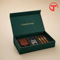 Boîte cadeau de luxe en papier rigide écologique de qualité supérieure, revêtement UV, fermeture magnétique, doublure en mousse