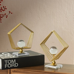 Scandinavian hiện đại kim loại pha lê bóng đồ trang trí đơn giản trừu tượng dòng trang trí đối tượng cho phòng khách lối vào tủ TV - Product Image 3