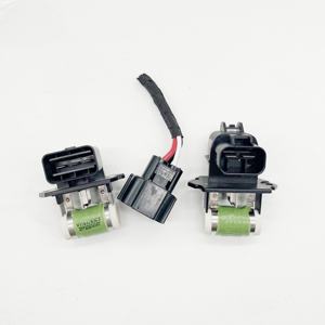 Résistance du <span class=keywords><strong>ventilateur</strong></span> de refroidissement du <span class=keywords><strong>radiateur</strong></span> du moteur 25385-1F000 25385-2E100 25385-32000 Résistance du <span class=keywords><strong>ventilateur</strong></span> de refroidissement pour H-yundai K-ia 253851F000 - Product Image 1