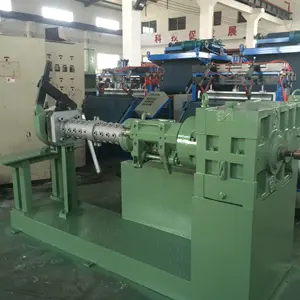 Tyre Tread Rubber Extruding Machine