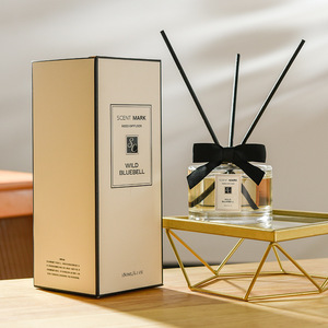 Venta al por mayor de etiqueta privada hogar aromaterapia paquete personalizado botella de vidrio ambientador difusor de caña perfumada - Product Image 1