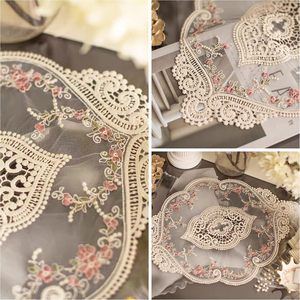 Napperon en tulle <span class=keywords><strong>français</strong></span> brodé en usine pour la photographie, la décoration de table de chevet et comme nappe de table textile d'intérieur - Product Image 5