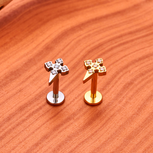 F136 titanio <span class=keywords><strong>Piercing</strong></span> oreja Studs Labret <span class=keywords><strong>labio</strong></span> 16G forma de cruz Pierc circón incrustaciones pendientes cristianos espalda plana joyería religiosa - Product Image 4