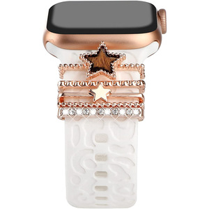 Anillo de Metal con diamantes decorativos para <span class=keywords><strong>Apple</strong></span> <span class=keywords><strong>Watch</strong></span>, pulsera de leopardo, dijes para Series <span class=keywords><strong>7</strong></span>, 6, 38, <span class=keywords><strong>40</strong></span>, 41, 42, 44, 45 <span class=keywords><strong>Mm</strong></span>, correa de silicona - Product Image 3