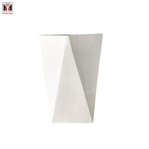 Vente en gros <span class=keywords><strong>de</strong></span> pots <span class=keywords><strong>de</strong></span> fleurs en acier cuboï<span class=keywords><strong>de</strong></span> <span class=keywords><strong>pot</strong></span> <span class=keywords><strong>de</strong></span> plantes d'extérieur meubles <span class=keywords><strong>de</strong></span> patio jardinière d'arbres <span class=keywords><strong>de</strong></span> parc - Product Image 5