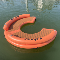 Plateforme flottante ronde en PVC, ponton flottant en forme de C gonflable sur mesure pour usine