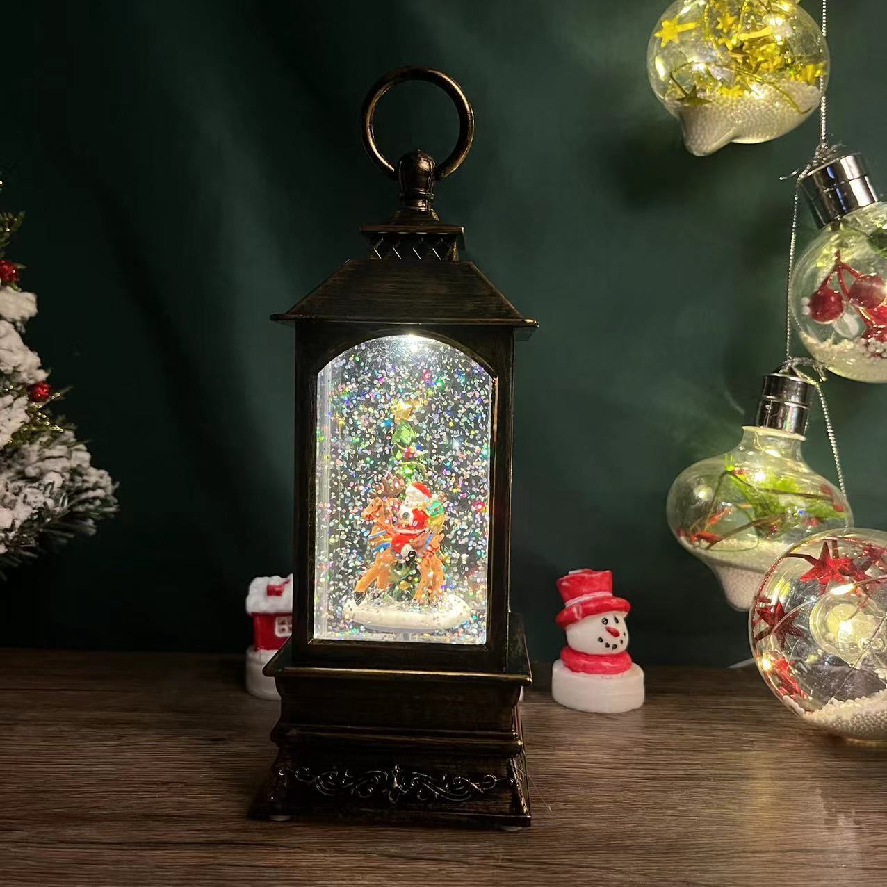 Plaqué Or Père Noël chevauchant un cerf