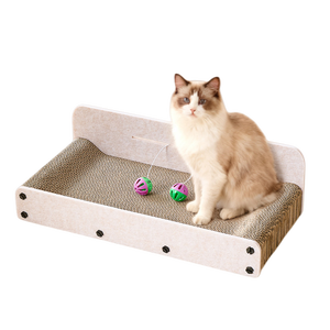 Großes, robustes Katzenkratzbett mit Glöckchen-Spielzeug, Katzenmöbel für drinnen, Kratzschutz aus Karton und Filz, luxuriöses Katzenkratzbrett - Product Image 1