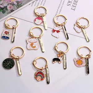 Lucky cat metal key ring rabbit key ring men's belt ornaments creative and practical small commodities cute pet trinkets