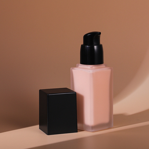 Fondotinta Mat Copertura Totale, SPF30 Controllo Sebo e Lunga Tenuta per Pelli Grasse, Fondotinta Liquido Mat da 30ml - Product Image 5