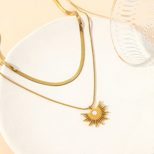 Collar de Moda Versátil de Doble Capa con Diseño de Girasol, Chapado en <span class=keywords><strong>Oro</strong></span> de 18K al Vacío, Estilo INS, para Usar en Capas, Unisex - Product Image 4