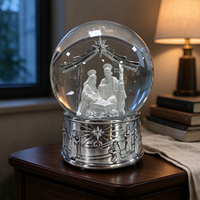 Boule à Neige de Noël en Résine Peinte à la Main, Scène de la Nativité, Famille Sainte, Décoration de Table de Noël, Objet de Collection