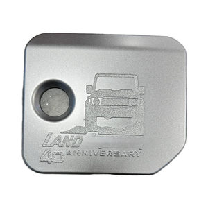 Pour Toyota Land Cruiser 40e anniversaire accessoires extérieurs autocollant d'emblème de garde-boue avant et couvercle de réservoir d'huile - Product Image 2