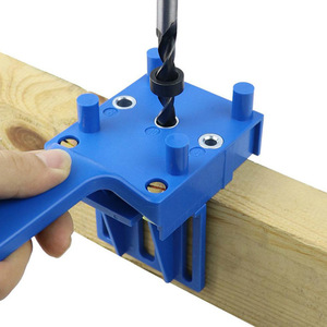 Perforateur manuel pour trous droits dans le bois, outil pratique pour le travail du bois, avec embouts de perçage pour percer des trous dans le bois - Product Image 1