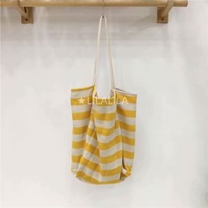 Sac fourre-tout en toile personnalisable avec motif rayé, sac à bandoulière en coton réutilisable, sac de shopping tissé, logo personnalisé, idéal pour les voyages et les cadeaux - Product Image 5
