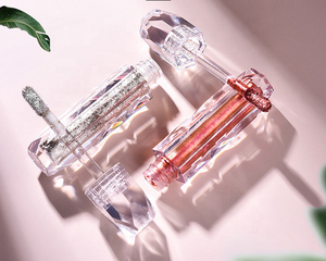 Tube à lèvres transparent en forme de losange de 2,5 ml, tube à lèvres DIY, tube à gloss - Product Image 1