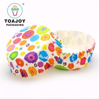 Vente en gros Moulin à vent Moule à pain rond Plateau à muffins blanc antiadhésif Motif classique Support à gâteau Tasse en papier de cuisson pour la vente en gros