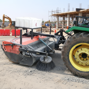 Broomer hidráulico de acero dulce Accesorio de limpieza de carreteras duradero para tractores y cargadores - Product Image 3