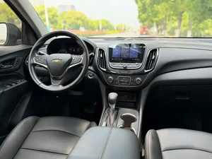 Offre SUV Pratique Certifié d'Occasion <span class=keywords><strong>2022</strong></span> Chevrolet Equinox 535T Deux Roues Motrices SUV Urbain Inspection Complète 115 Points Véhicule en Bon État VIN Entièrement Vérifié - Product Image 4