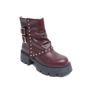 Botines de Plataforma con Tachuelas y Hebilla para Mujer - Product Image 4