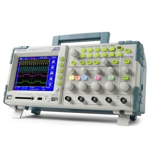 Tektronix TBS1000C Digital <b>Storage</b> Oscilloscope 50 MHz 200 MHz Bandwidth 20k Points <b>Record</b> Length - Product Image 4