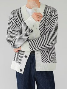 Tùy chỉnh cổ điển đan V cổ bông Cardigan Sọc Mô Hình Thả Vai Cardigan - Product Image 6