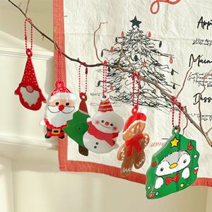 Llavero de Navidad con diseño de dibujos animados, colgante de Papá Noel para mochila escolar, adorno navideño, regalo de Navidad - Product Image 2