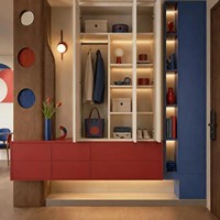 Meuble d'entrée cannelé multicolore sur mesure avec éclairage LED intégré pour projet d'aménagement intérieur