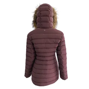 Giacche calde da donna con cappuccio in piumino d'anatra lungo all'ingrosso cappotti lunghi invernali moda