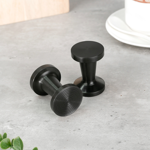 Herramienta de prensa de café molido reutilizable de estilo clásico de doble cara para cápsulas de café - Product Image 1