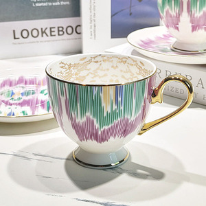Best Selling Nordic Luxury Color Restaurant <b>Cups</b> and Saucers With Gift Box - Product Image 2